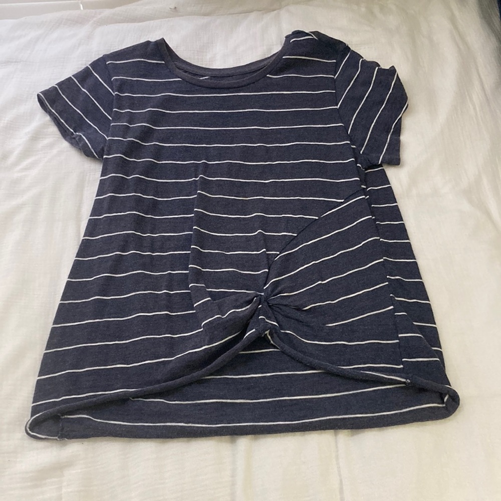 Everyday striped short sleeve shirt